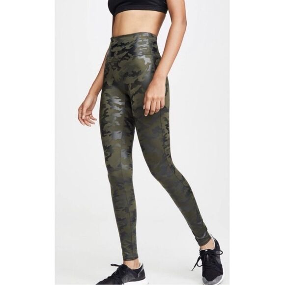 Spanx Green Camo High Waist Leggings Size S - Picture 2 of 15